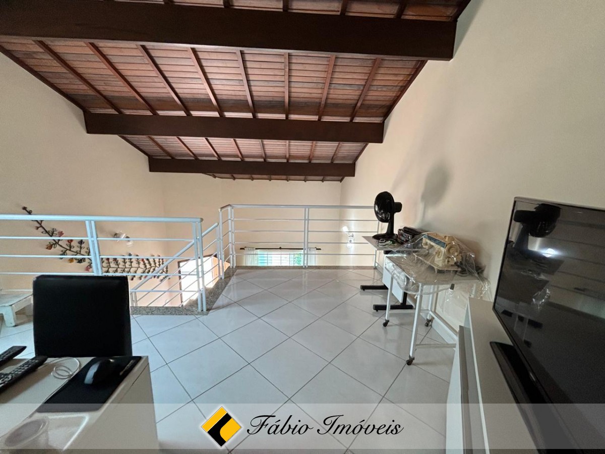 Sobrado em bairro na região central! – Foto 14