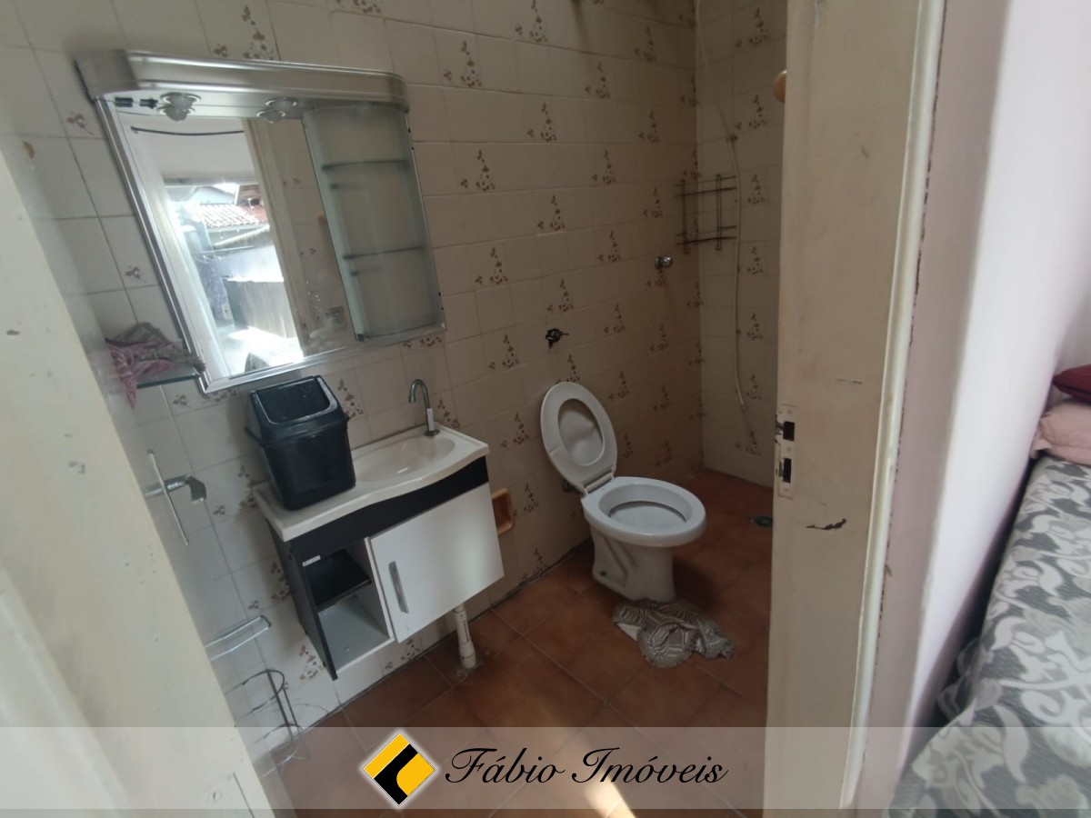 Casa com Piscina em ótimo bairro! – Foto 4