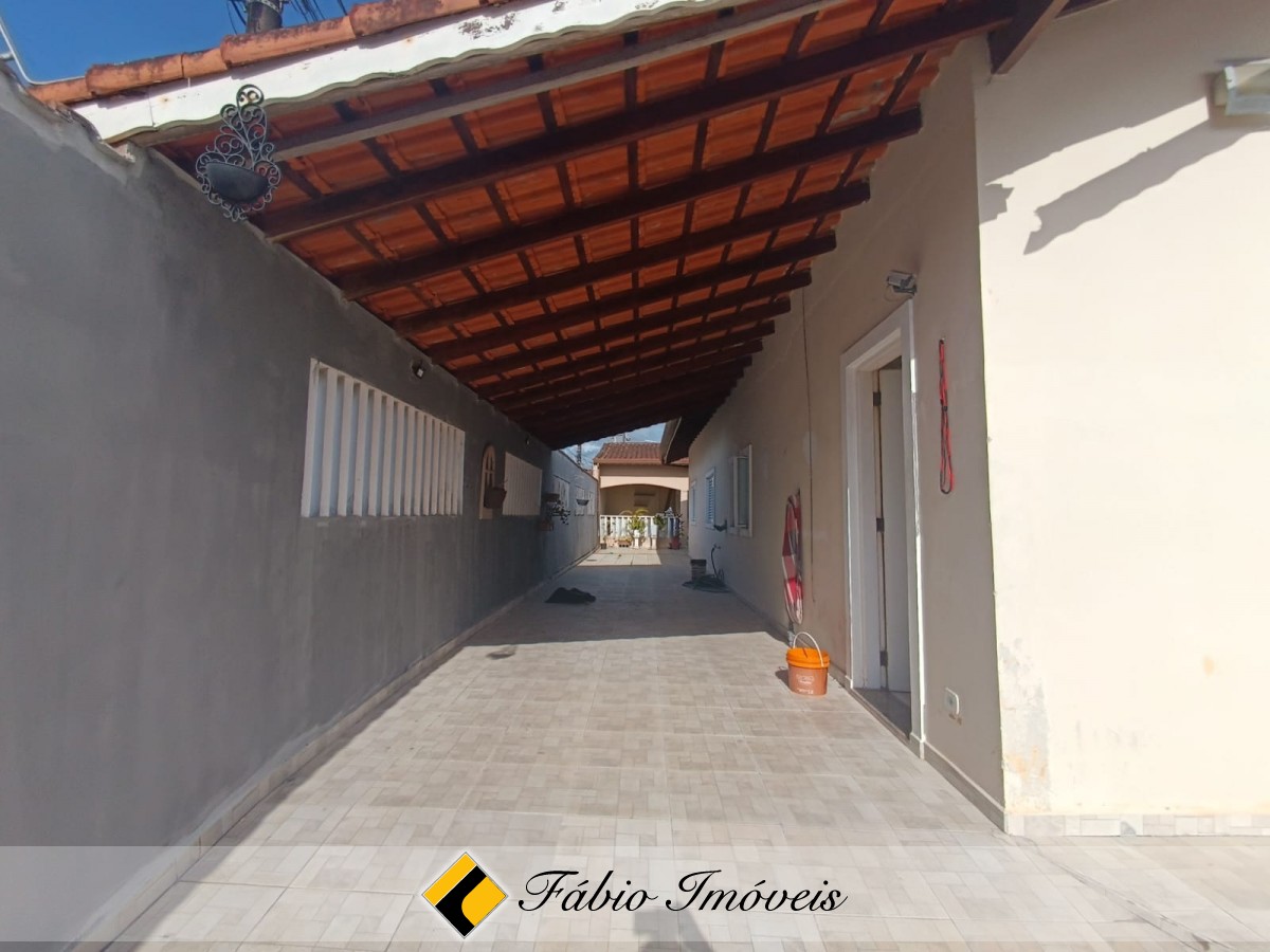 Casa com Piscina em ótimo bairro! – Foto 16