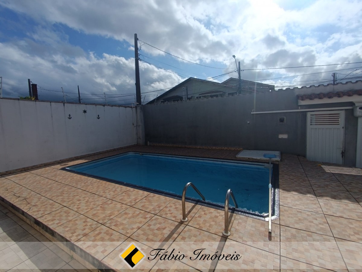 Casa com Piscina em ótimo bairro! – Foto 11