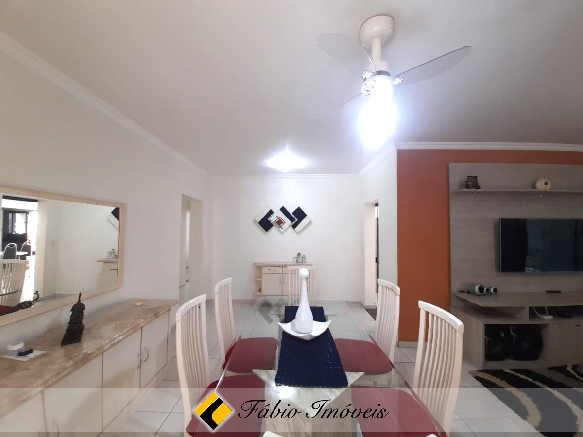 Casa em dois lotes, impecável!! – Foto 10