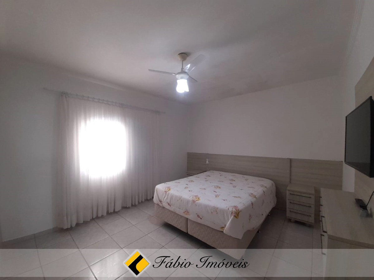 Casa em dois lotes, impecável!! – Foto 19