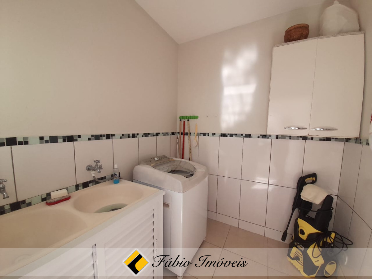 Casa em dois lotes, impecável!! – Foto 29