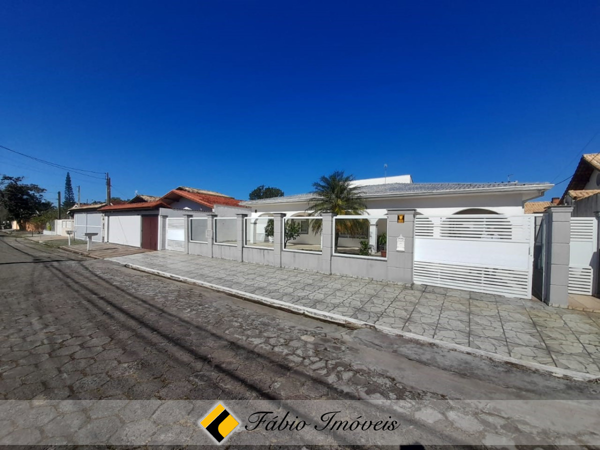 Casa em dois lotes, impecável!! – Foto 2