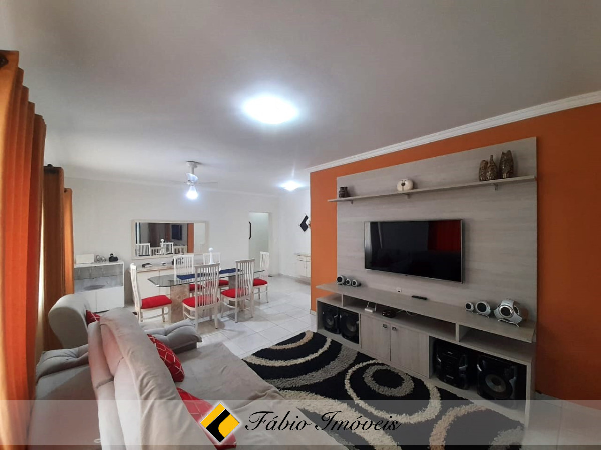 Casa em dois lotes, impecável!! – Foto 7