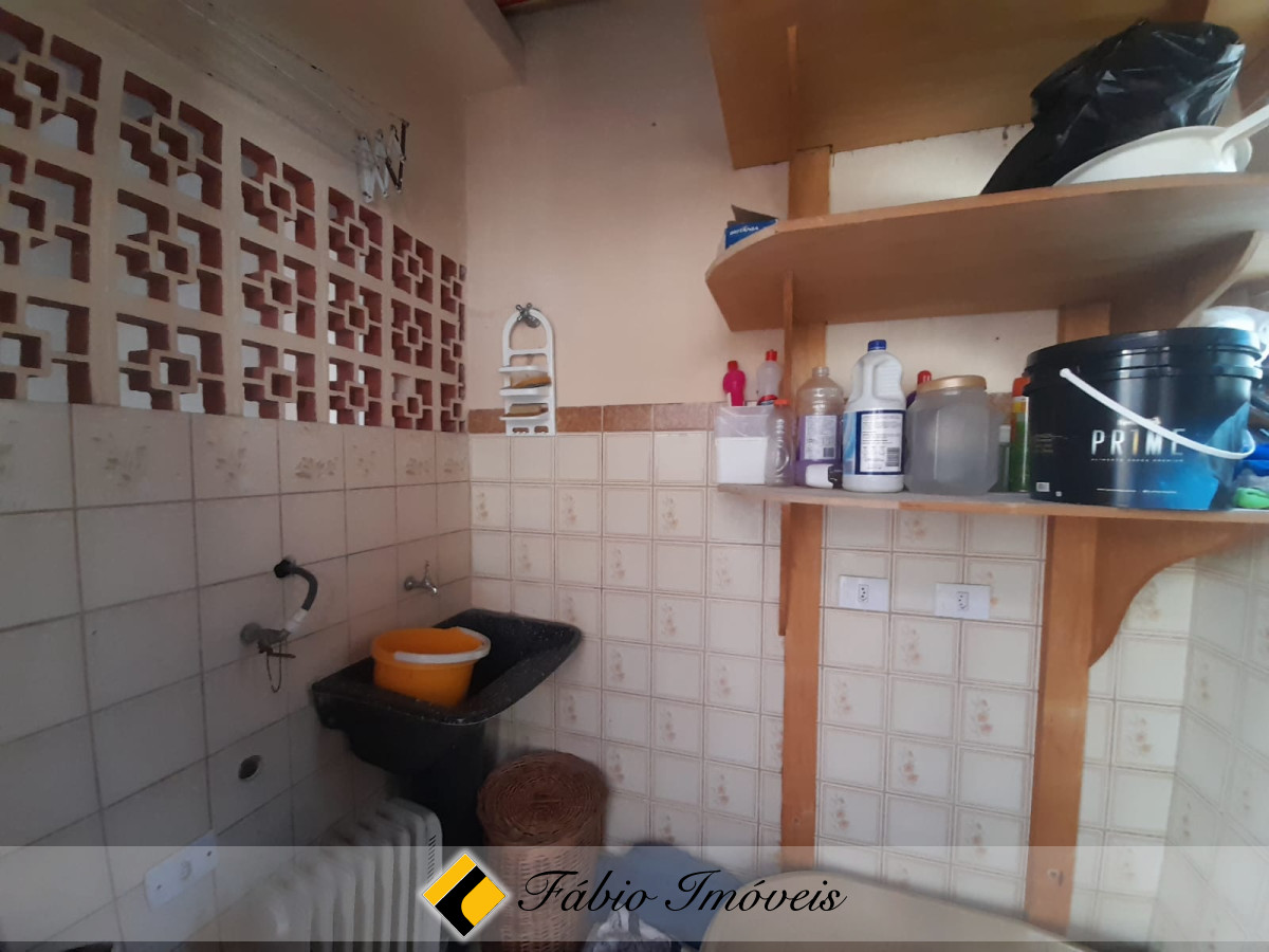 Casa em dois lotes com piscina em bairro Nobre!! – Foto 25