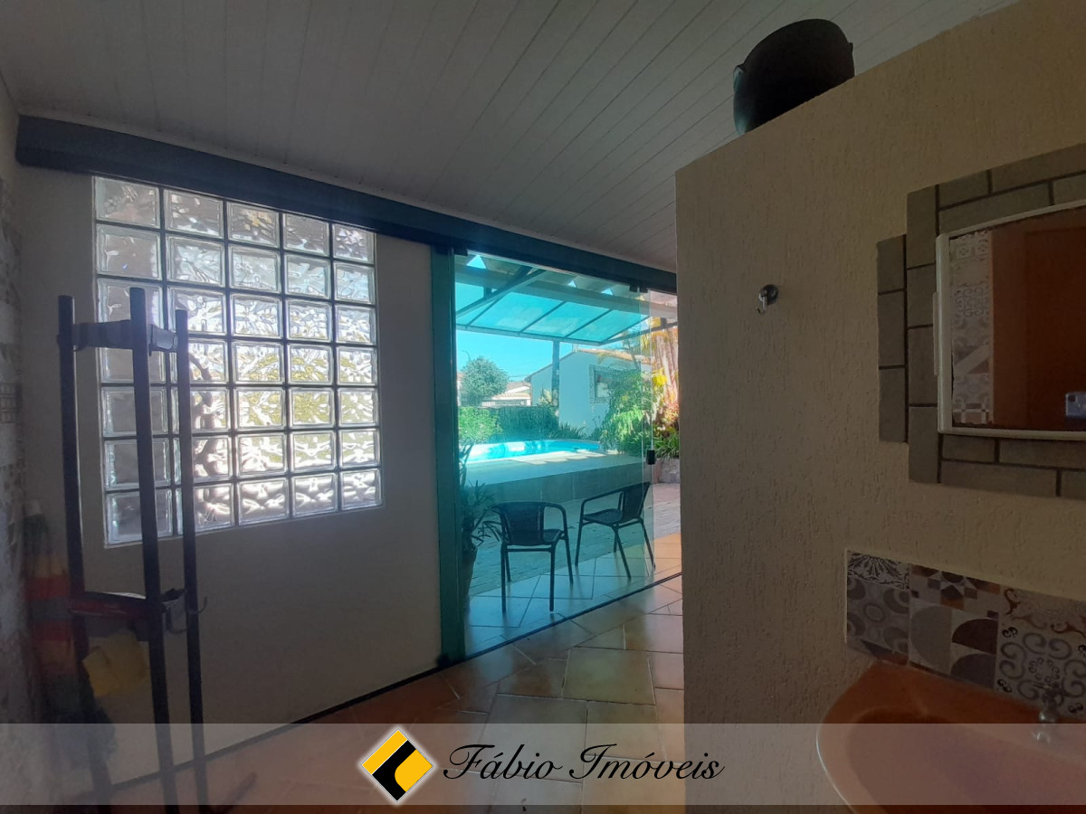 Casa em dois lotes com piscina em bairro Nobre!! – Foto 33