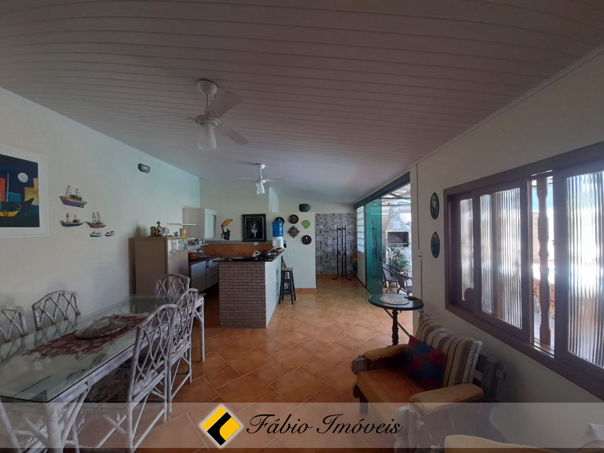 Casa em dois lotes com piscina em bairro Nobre!! – Foto 36
