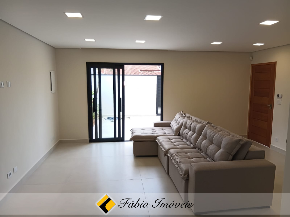 Linda casa com piscina e acabamento de primeira!! – Foto 6