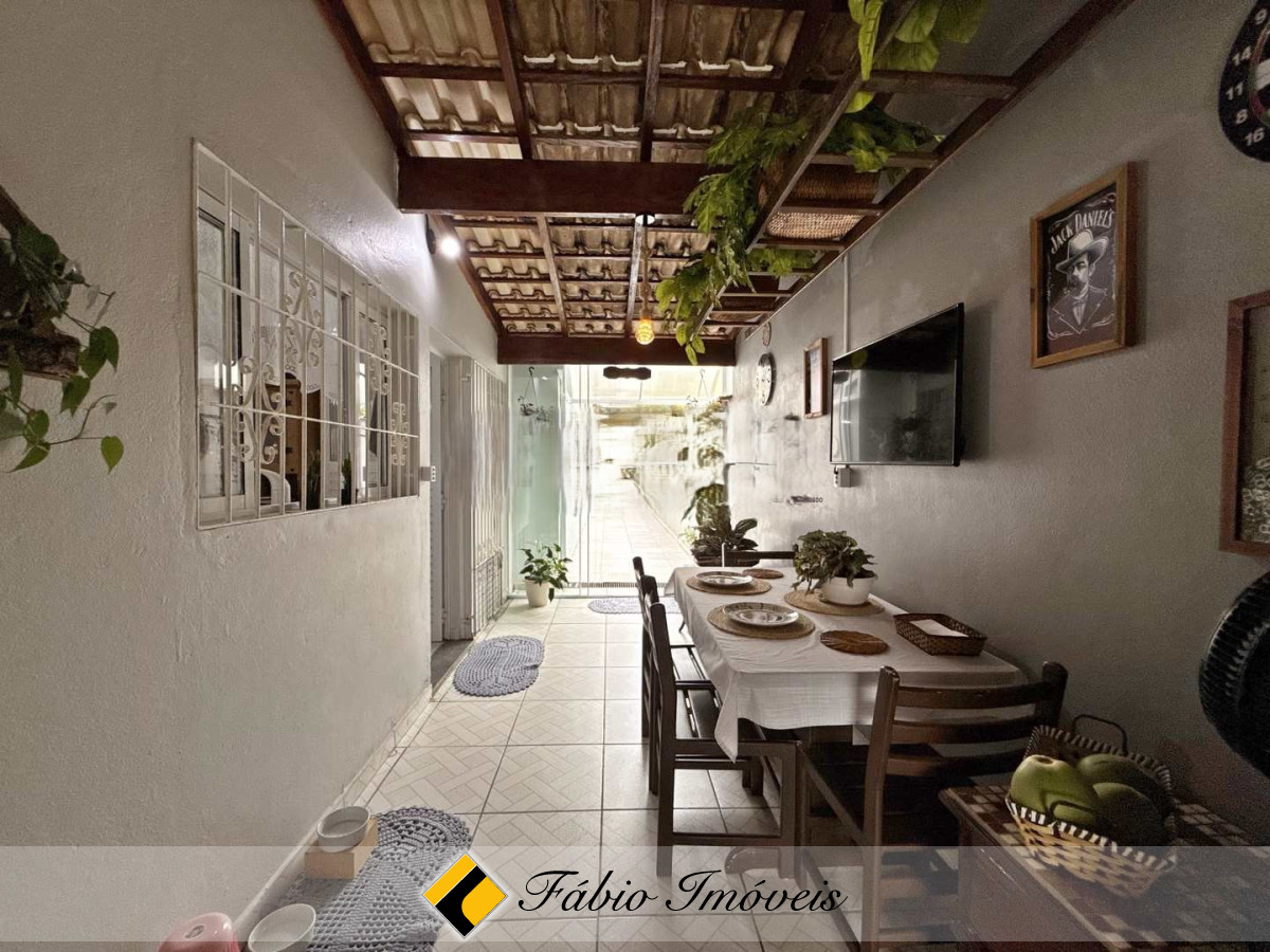 Linda e encantadora casa a 200 metros da paraia!! – Foto 2