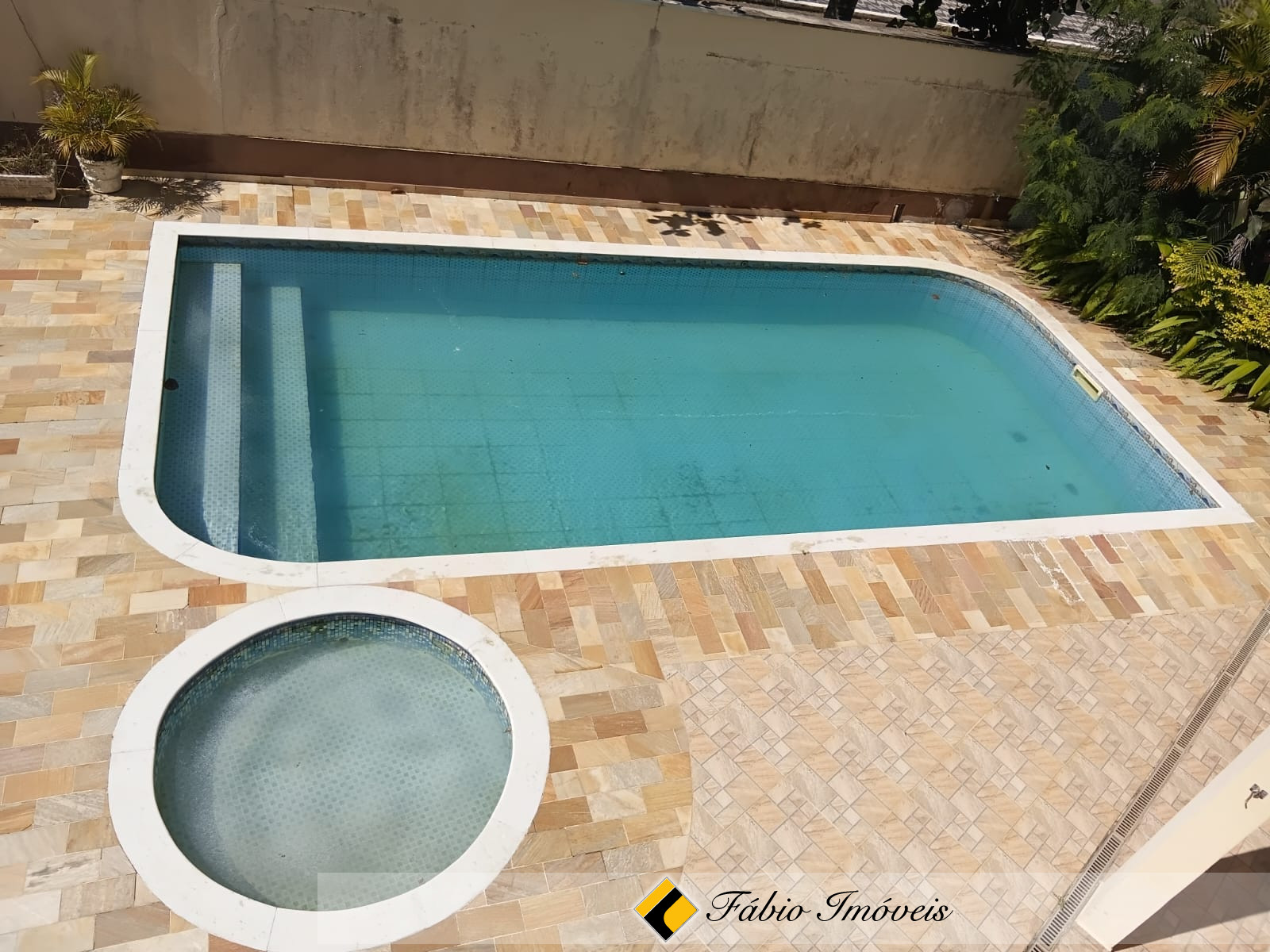 Lindo sobrado, com piscina!! – Foto 1