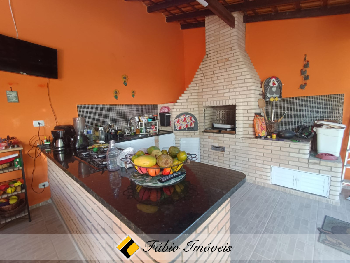 Belíssima casa toda arborizada e com lindo espaço de lazer! – Foto 7