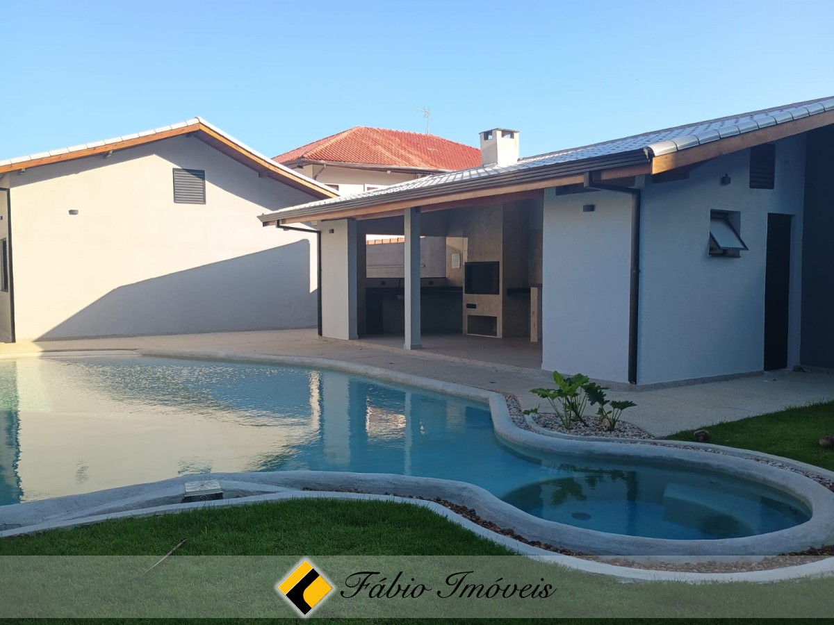 Linda casa com maravilhoso espaço gourmet!! – Foto 43