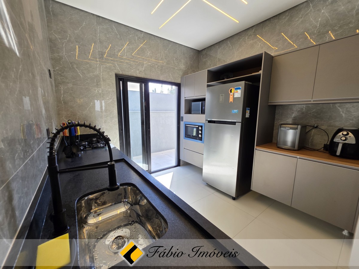 Linda casa com maravilhoso espaço gourmet!! – Foto 14