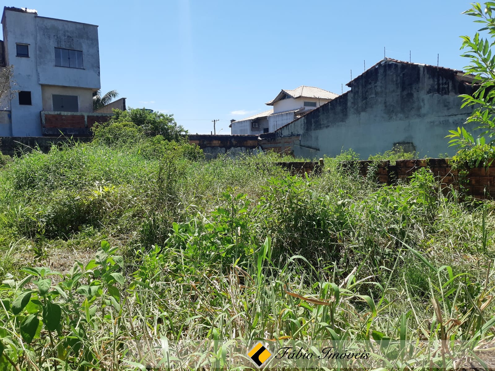 TERRENO MURADO EM ÓTIMA LOCALIZAÇÃO! – Foto 1