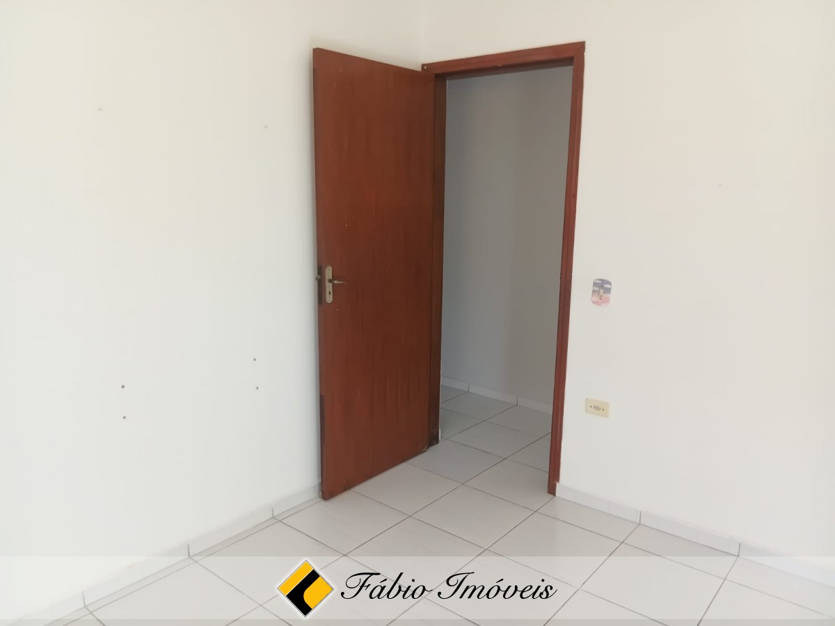 Casa geminada em ótimo bairro! – Foto 22