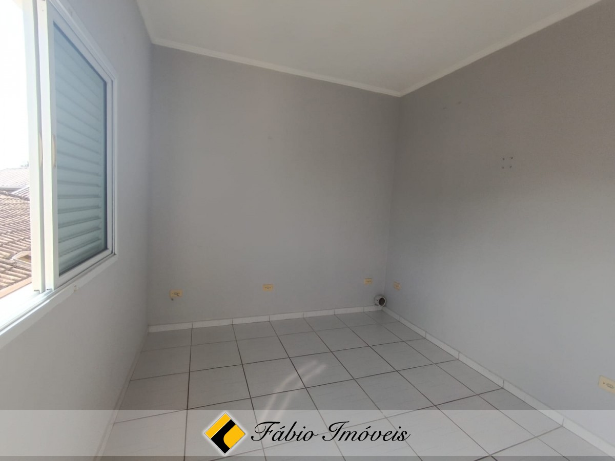Casa geminada em ótimo bairro! – Foto 13