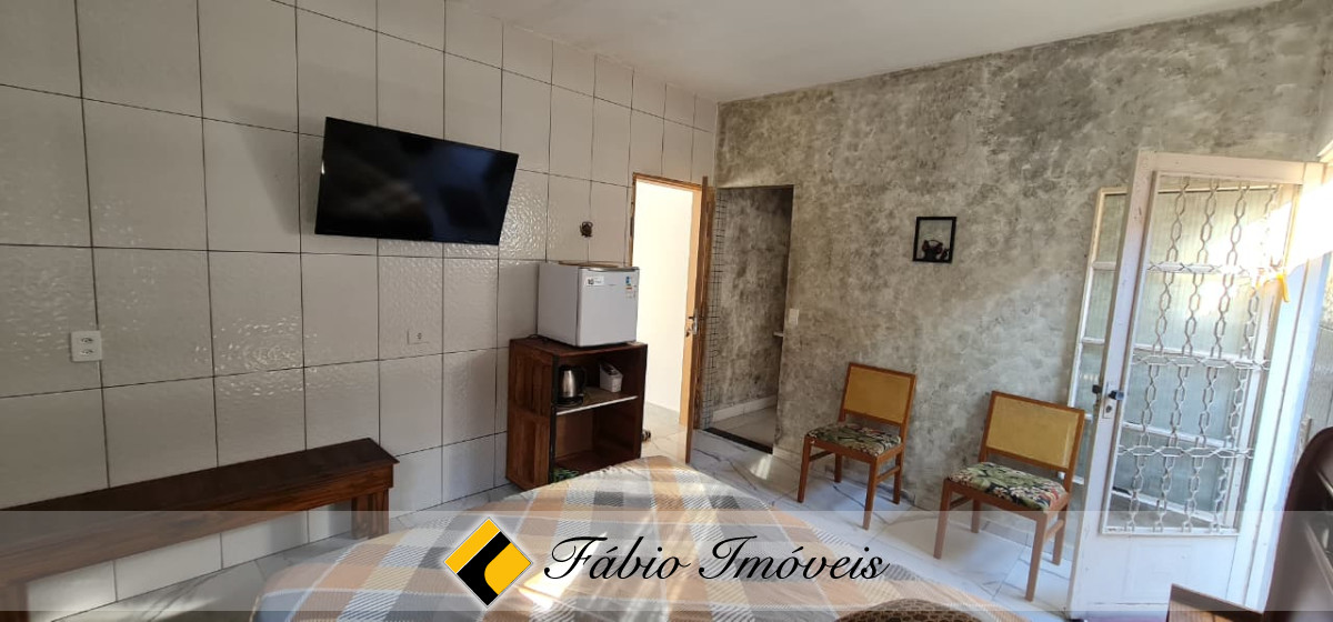 Casa com piscina e terreno grande!!! – Foto 7