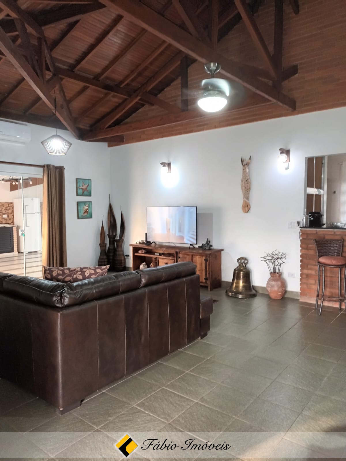 Linda casa em dois lotes – Foto 22