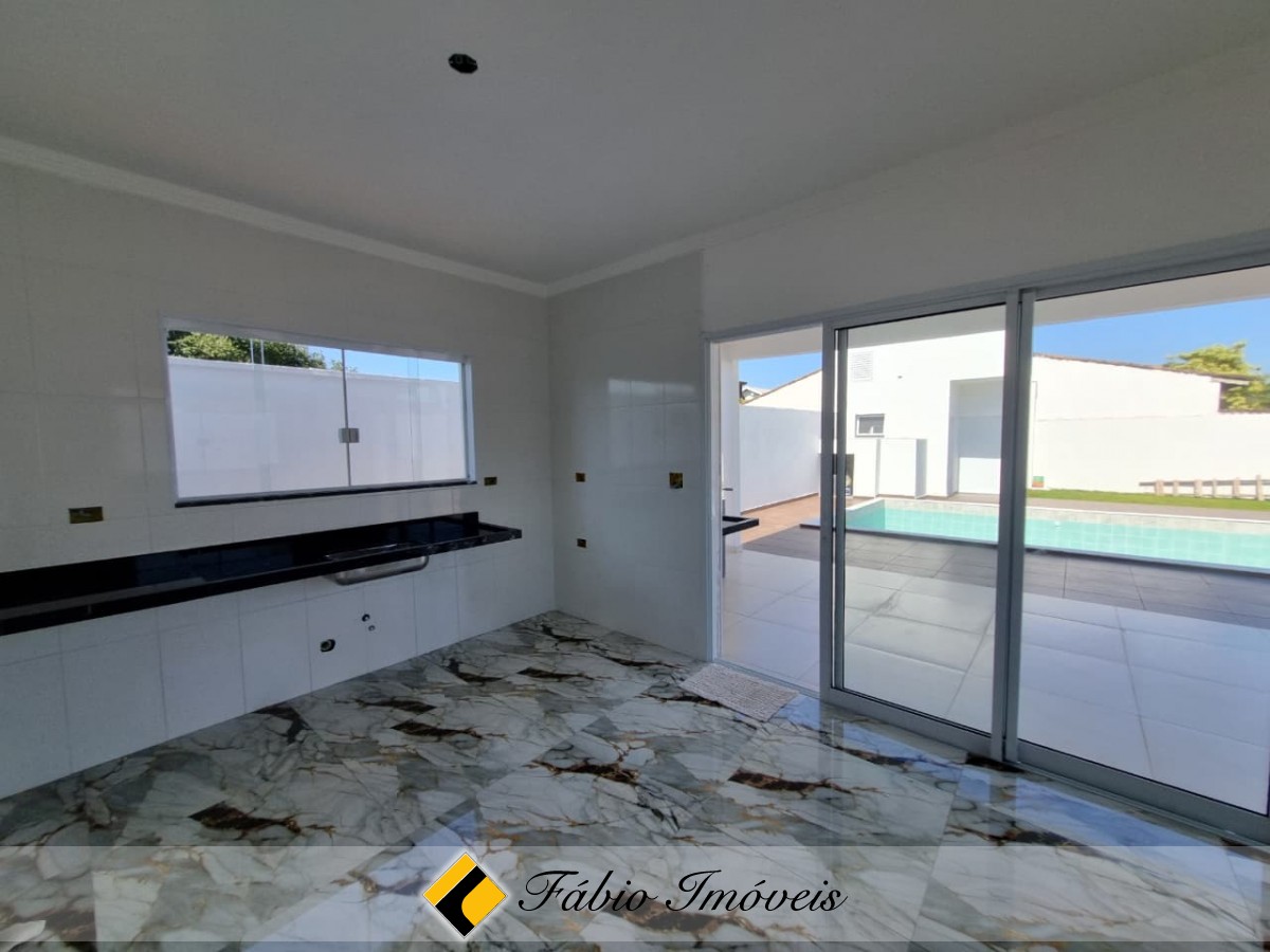 CASA NOVA COM PISCINA A VENDA EM PERUÍBE/SP – Foto 15