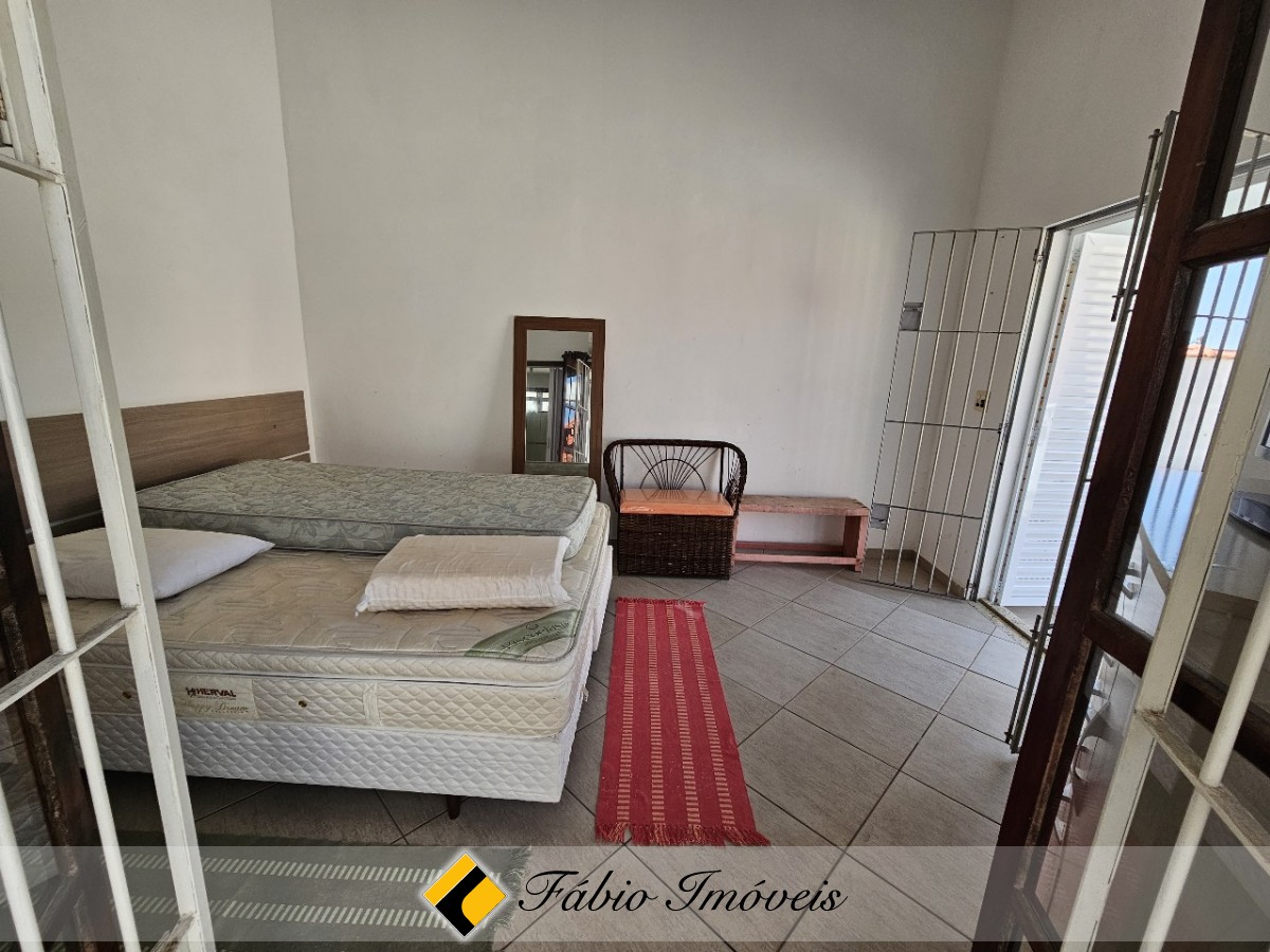 Sobrado bem conservado!! – Foto 13