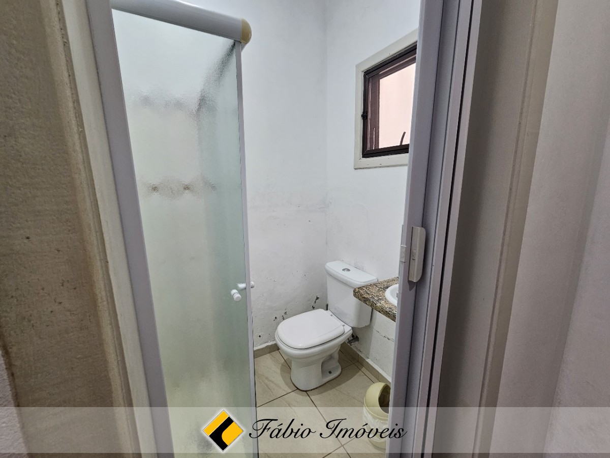 Sobrado bem conservado!! – Foto 29