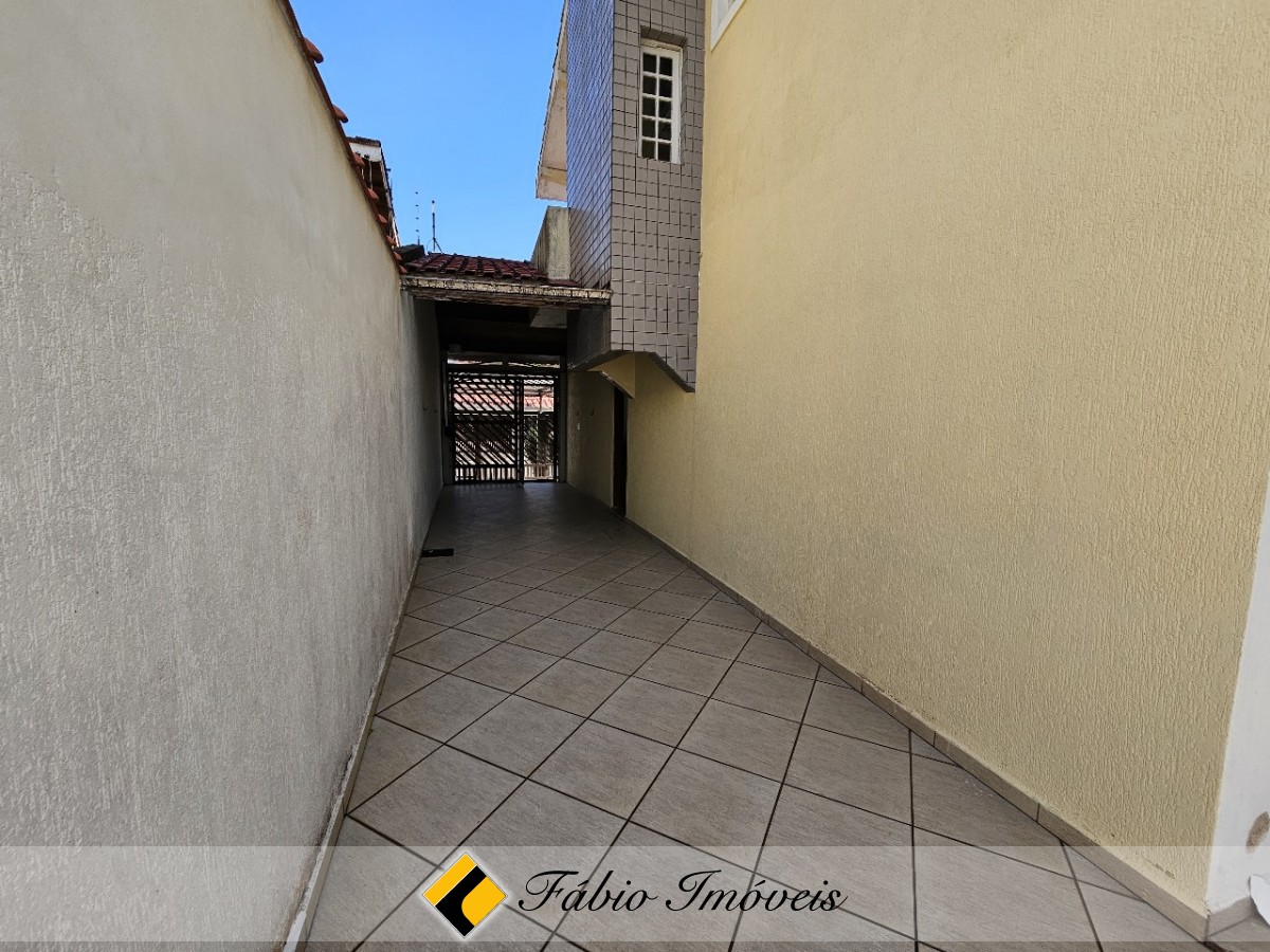 Sobrado bem conservado!! – Foto 37