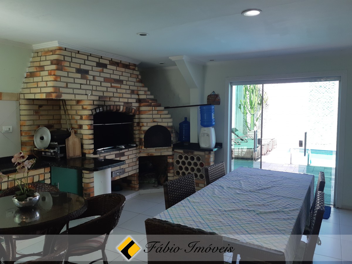 SOBRADO A 200 METROS DO MAR! – Foto 18