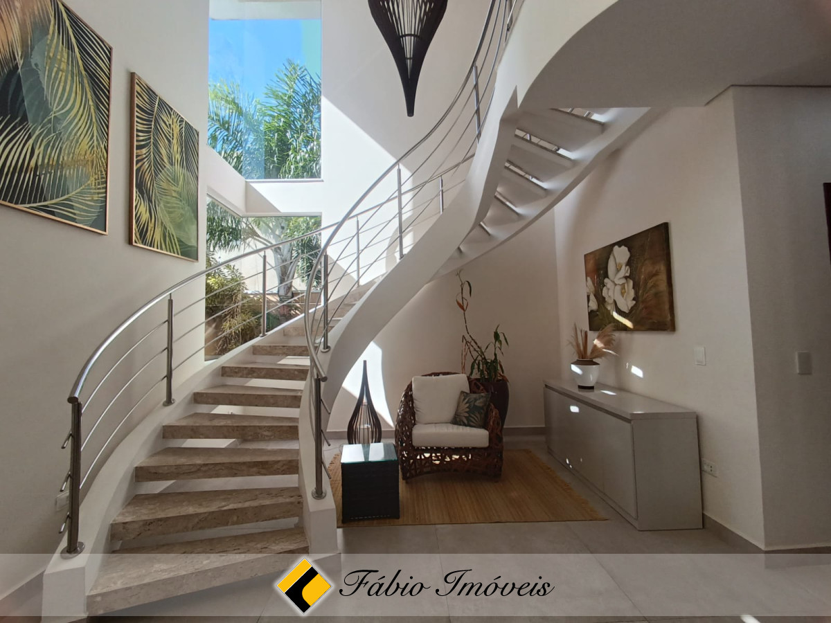 Sobrado novo e moderno a poucos metros do mar! – Foto 12