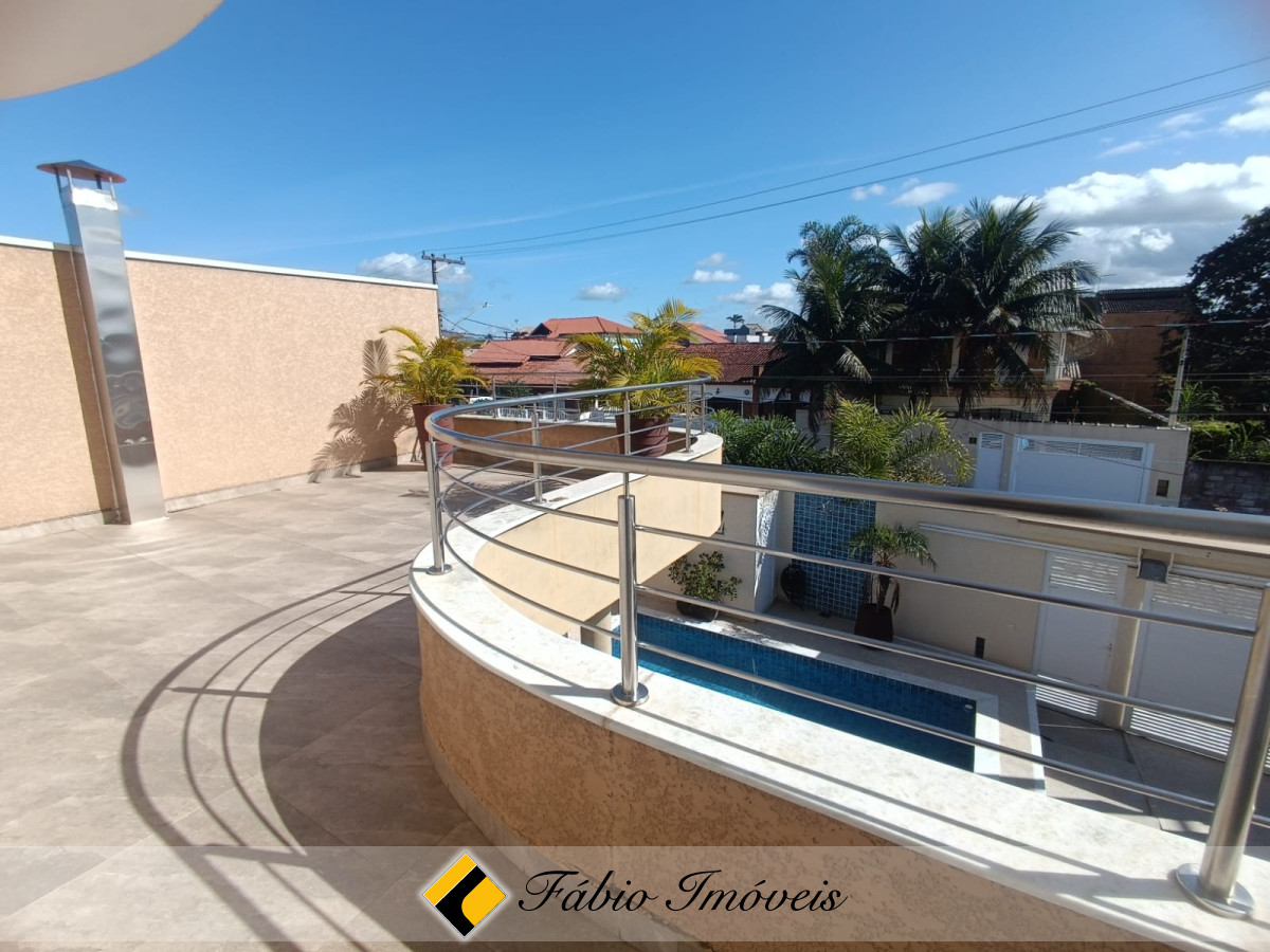 Sobrado novo e moderno a poucos metros do mar! – Foto 22