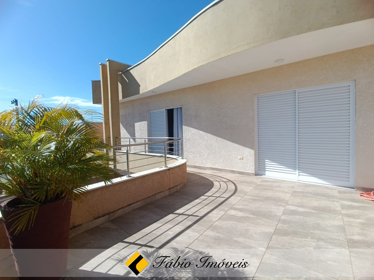 Sobrado novo e moderno a poucos metros do mar! – Foto 23
