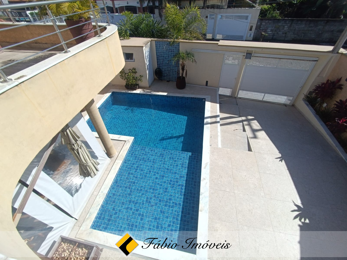 Sobrado novo e moderno a poucos metros do mar! – Foto 24