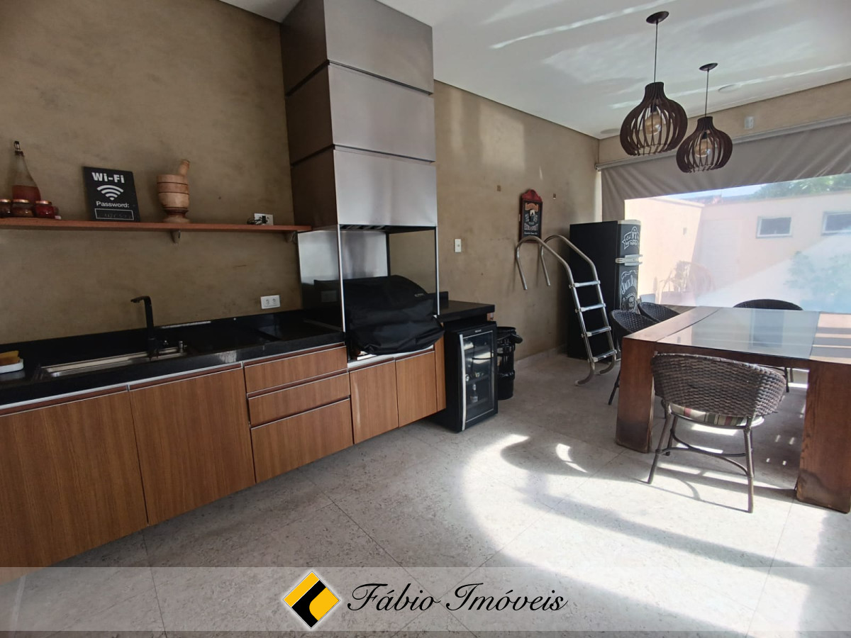 Sobrado novo e moderno a poucos metros do mar! – Foto 27