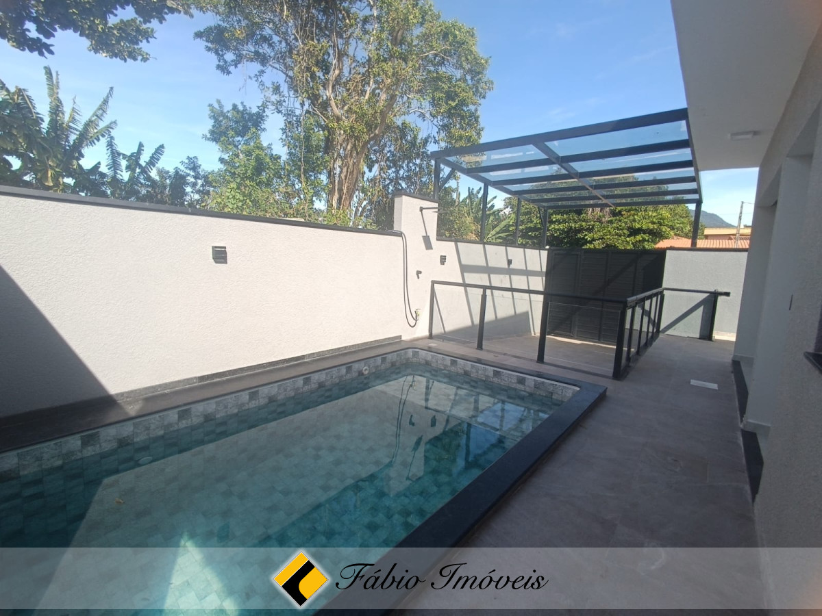 Casa Nova e com Piscina na região Central de Peruíbe – Foto 3