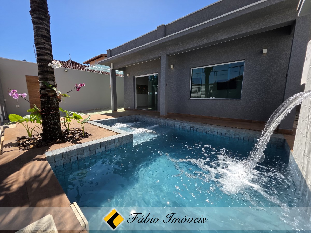 Linda casa com piscina! – Foto 11