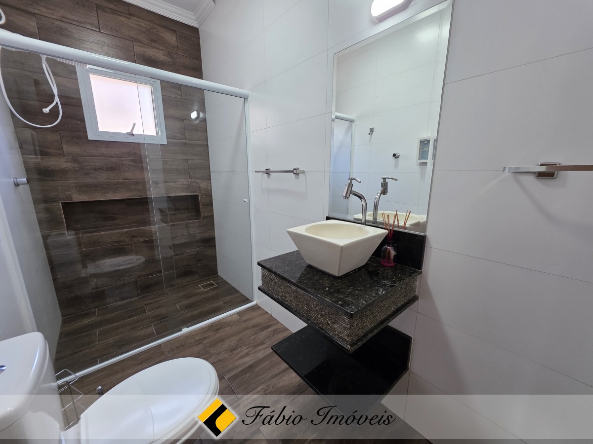 Linda casa com piscina! – Foto 8