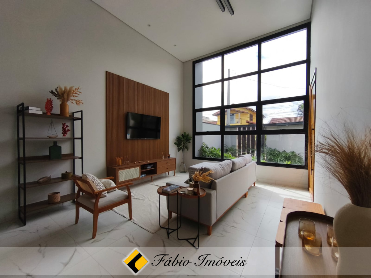Linda casa reformada, moderna com pé direito alto!! – Foto 6