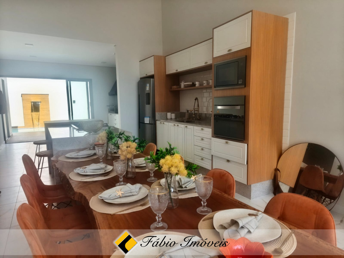 Linda casa reformada, moderna com pé direito alto!! – Foto 18
