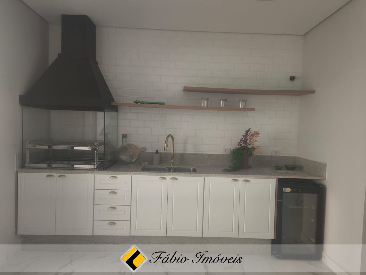 Linda casa reformada, moderna com pé direito alto!! – Foto 9