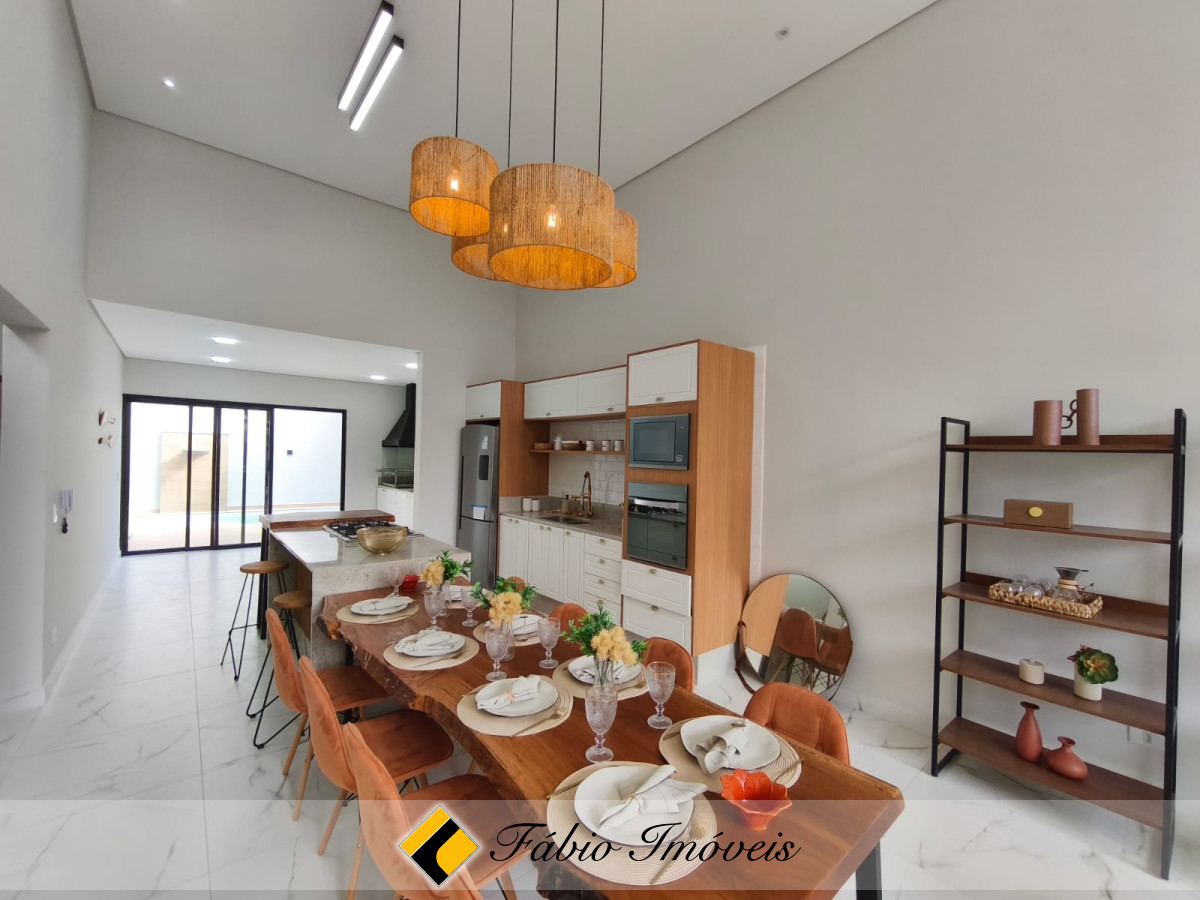 Linda casa reformada, moderna com pé direito alto!! – Foto 14