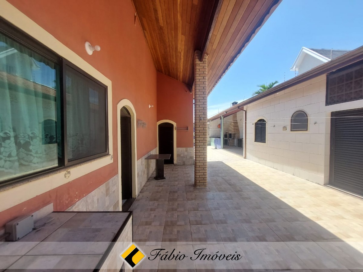 Casa em 2 lotes com piscina!! – Foto 3