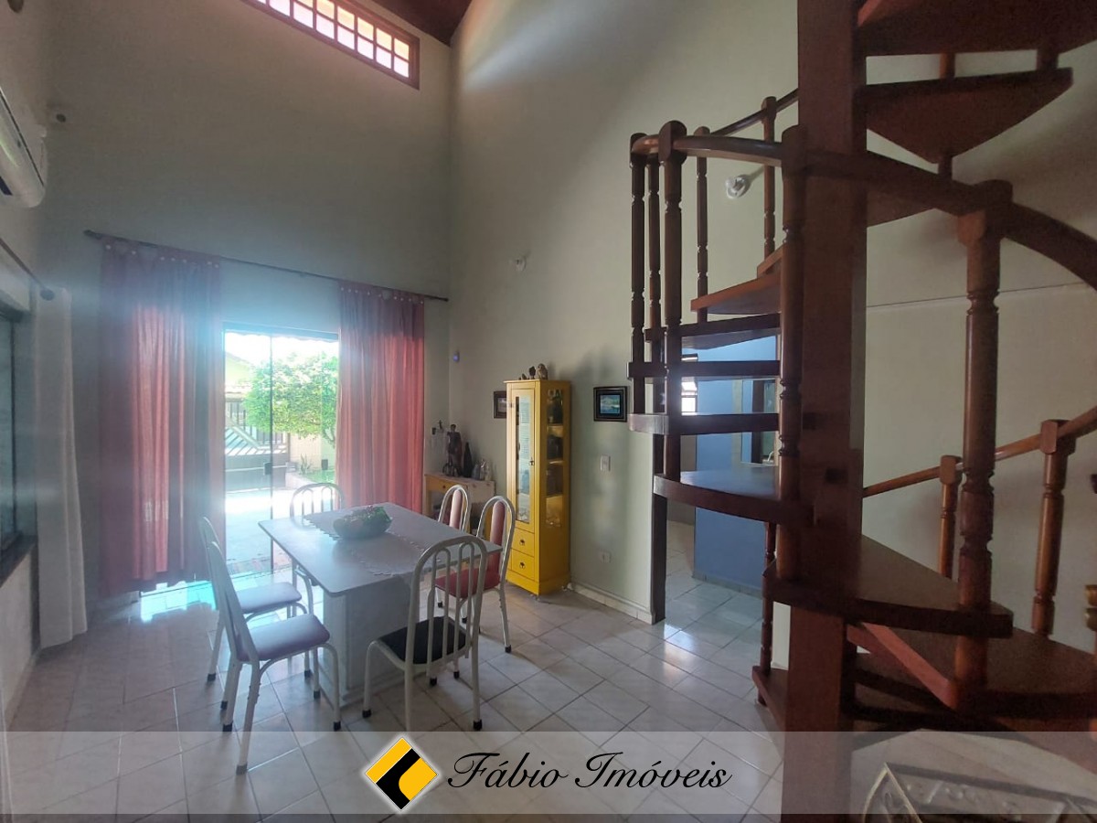 Casa em 2 lotes com piscina!! – Foto 27