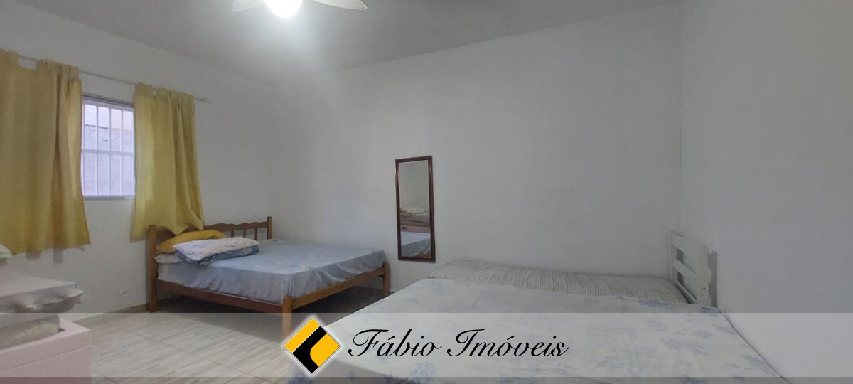 Casa com piscina em excelente localização! – Foto 18