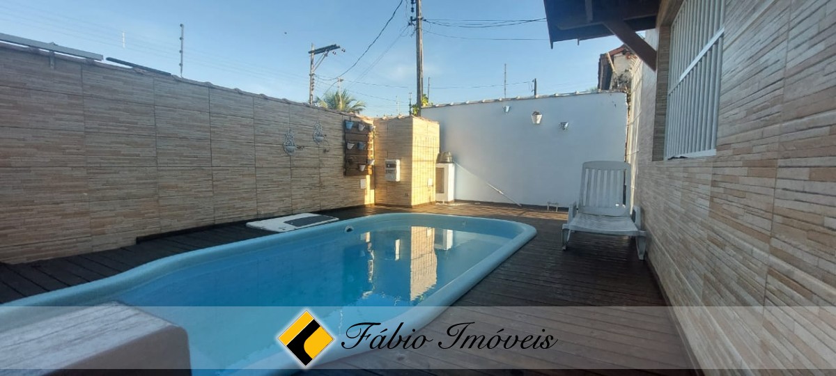 Casa com piscina em excelente localização! – Foto 4