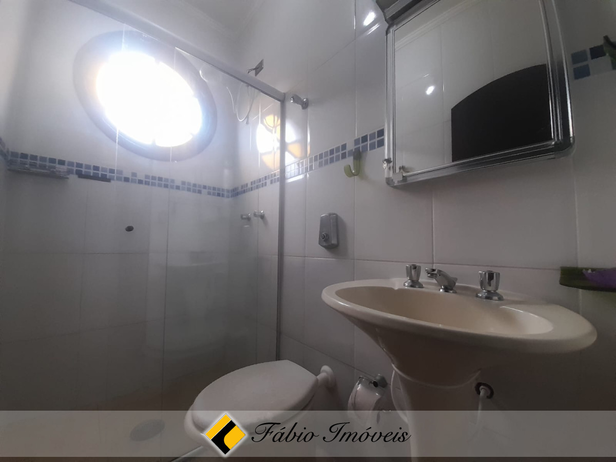 casa de esquina com Piscina!! – Foto 13