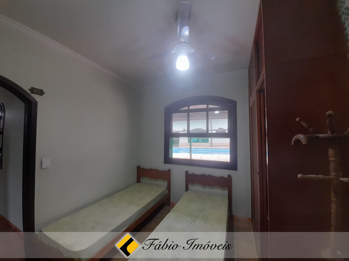 casa de esquina com Piscina!! – Foto 21