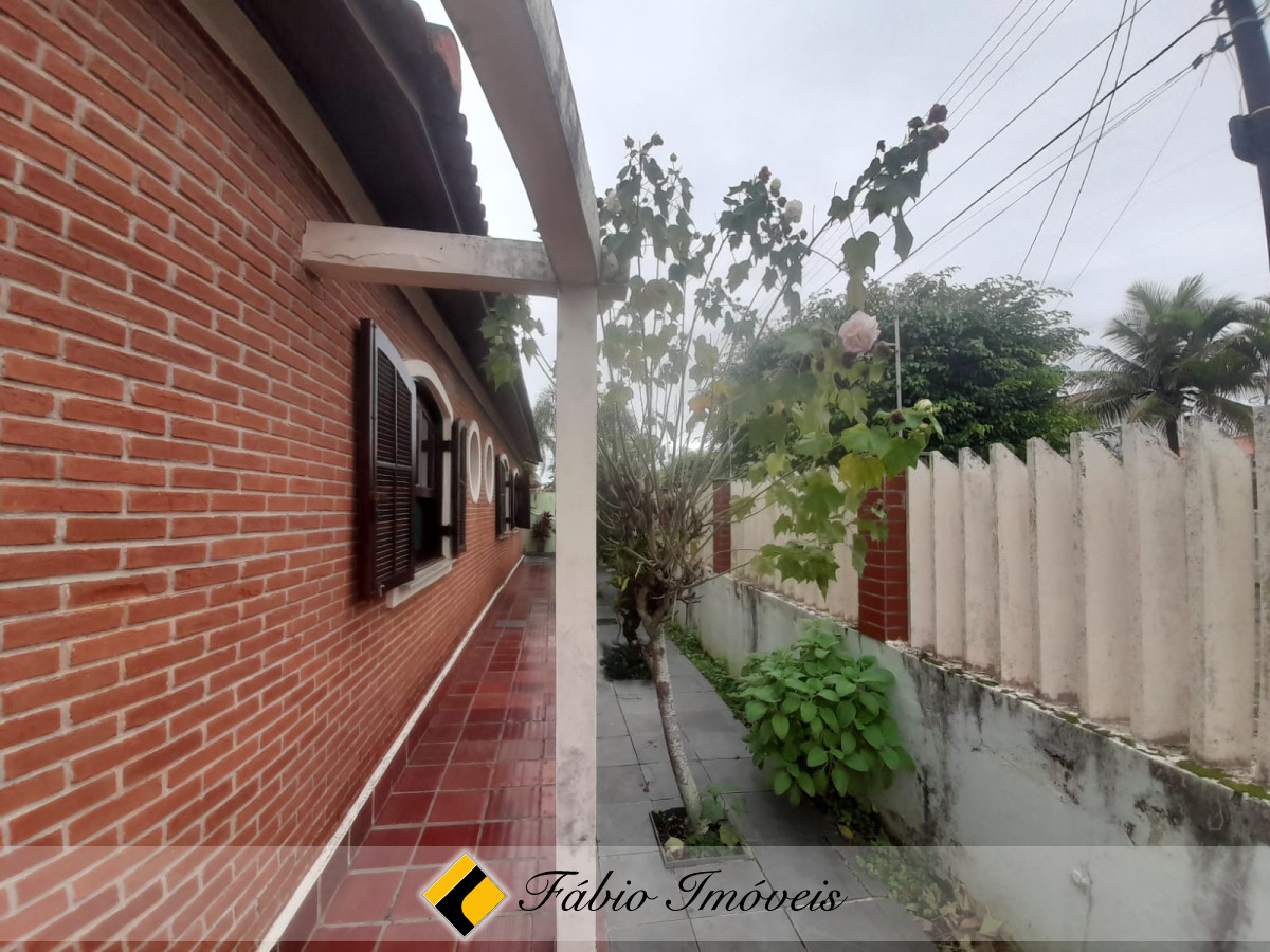 casa de esquina com Piscina!! – Foto 37