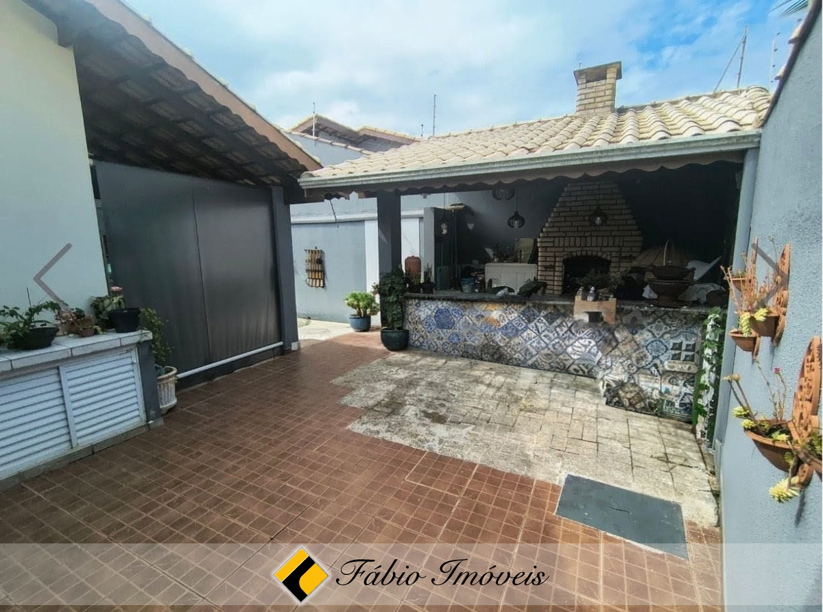 Casa com piscina em ótima localização!! – Foto 7
