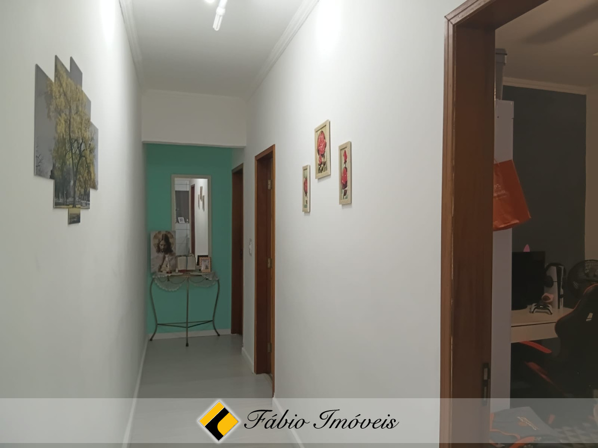 CASA EM EXCELENTE LOCALIZAÇÃO! – Foto 22
