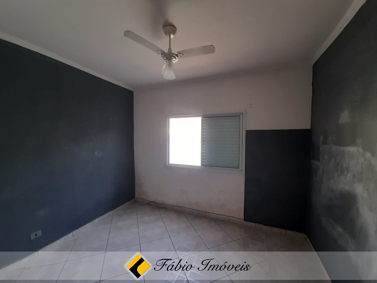 CASA EM EXCELENTE LOCALIZAÇÃO! – Foto 10